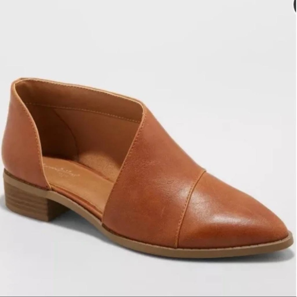 Universal Thread Cutout shoes